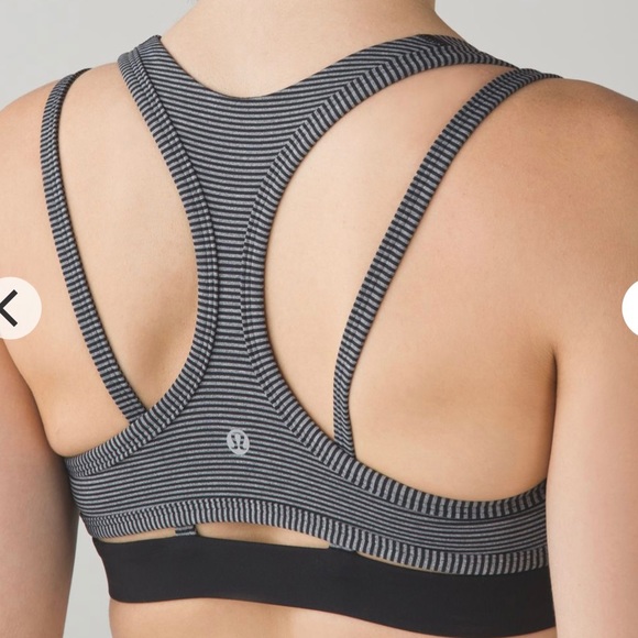 lululemon athletica Other - Lululemon Splendour Bra Sz 4